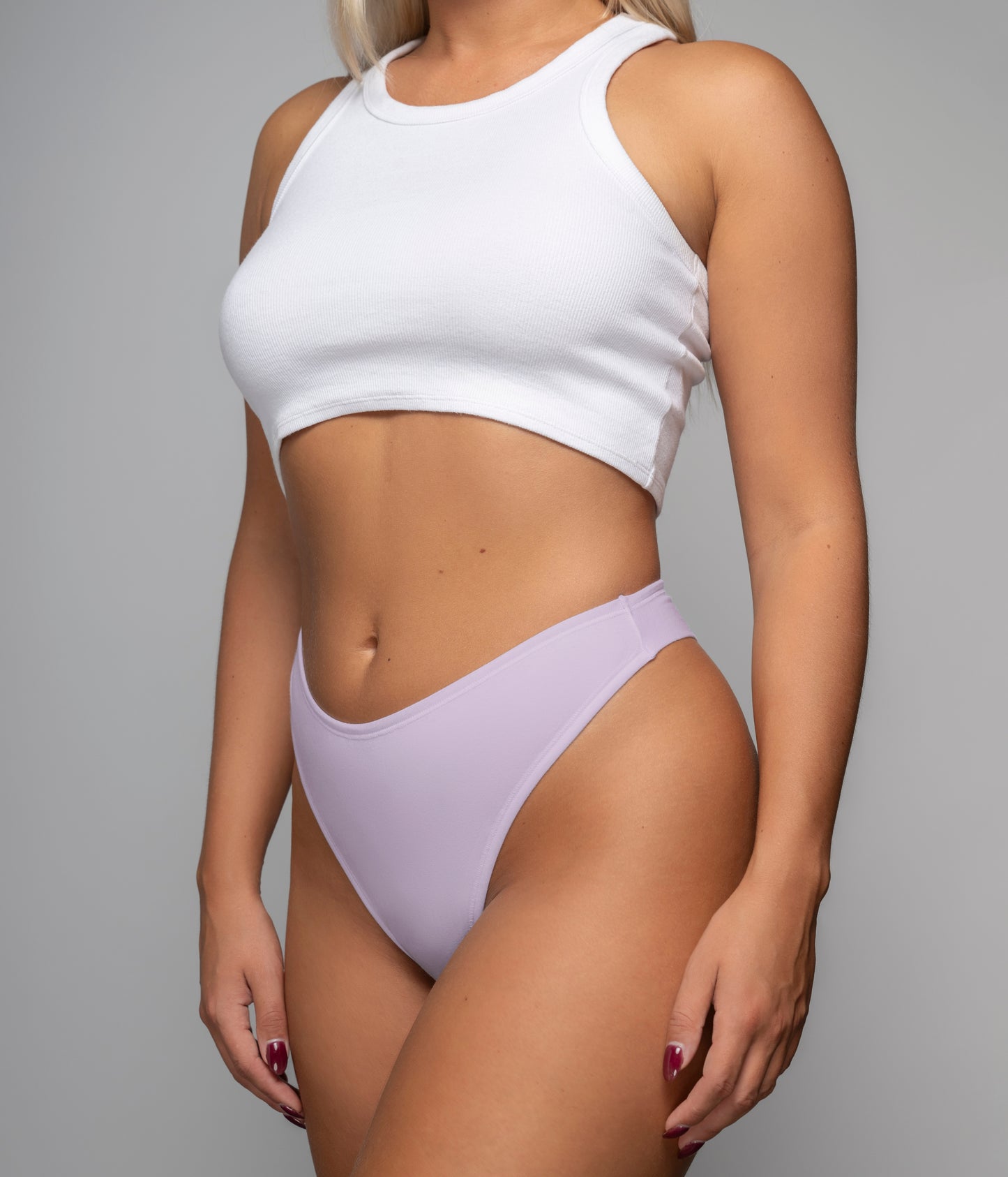 image classic thong in lilac